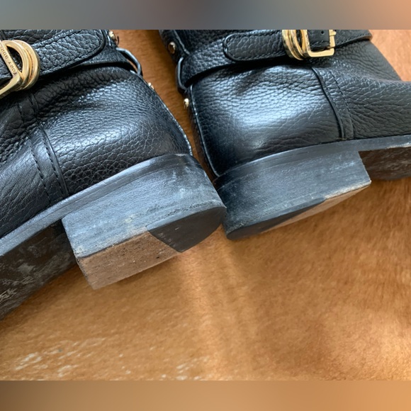 Tory Burch Boots Size 7M - Picture 9 of 9